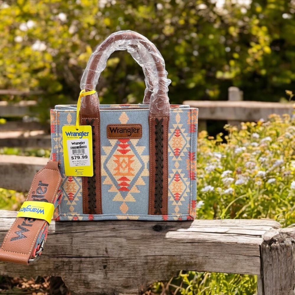 NWT Wrangler Aztec Tote Bag For Women